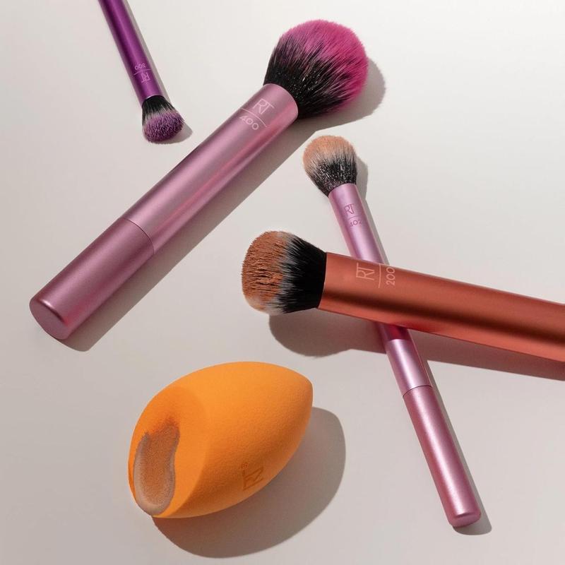 Real Techniques 6 Piece Everyday Essentials Makeup Brush Set