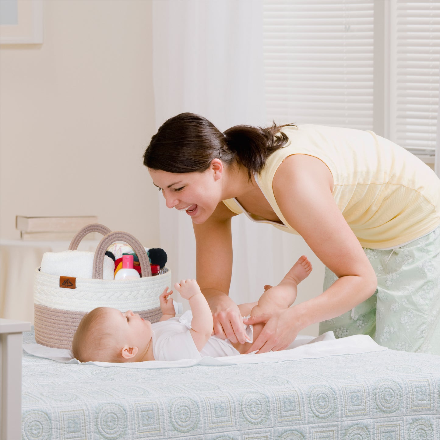 Mojoo House Diaper Caddy - BROWN